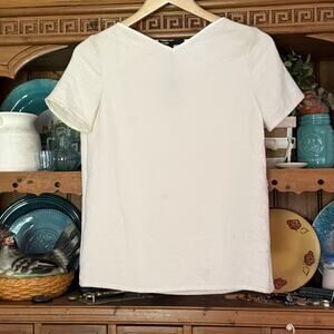 Maje Short Sleeve Sweater Top Ivory Size 1 Small Minimalist Modified V Neck Prep